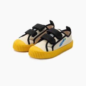 Kumamon Bear Kids Canvas Sneakers Toddler 7 8 Velcro Yellow Sole